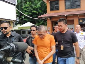 Potret Tohap Silaban, Pemobil  yang Ajak Duel Polisi
