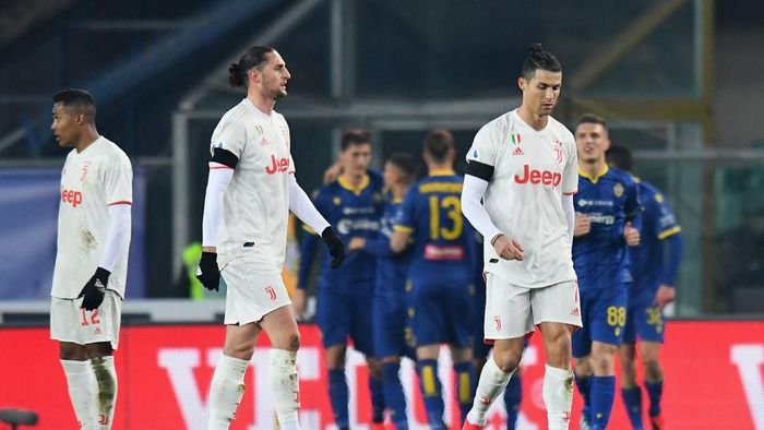 Juventus VERONA, ITALY - FEBRUARY 08: Cristiano Ronaldo of Juventus shows his dejection during the Serie A match between Hellas Verona and Juventus at Stadio Marcantonio Bentegodi on February 8, 2020 in Verona, Italy. (Photo by Alessandro Sabattini/Getty Images)