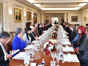 Australia Apresiasi Bantuan Indonesia dalam Penanganan Karhutla