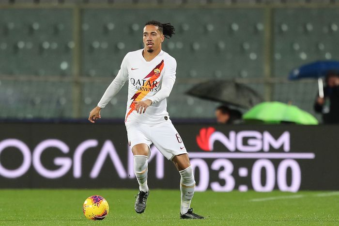 Chris Smalling FLORENCE, ITALY - DECEMBER 20: Chris Smalling of AS Roma in action during the Serie A match between ACF Fiorentina and AS Roma at Stadio Artemio Franchi on December 22, 2019 in Florence, Italy. (Photo by Gabriele Maltinti/Getty Images)