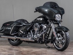 Beda Nggak Sih Merawat Moge dan Motor Biasa?