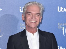 Presenter Inggris Mengaku Gay di Acara TV Setelah 27 Tahun Menikah