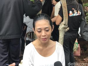Kasus Kematian Anaknya Mandek, Karen Pooroe Cari Keadilan Kasus Kematian Anaknya Mandek, Karen Pooroe Cari Keadilan