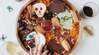 Gurih Banget! Ini 10 Kreasi Cheese Platter yang Cantik