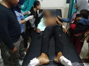 Empat Pelaku Pengeroyokan Dipicu Sebatang Rokok di Jember Ditangkap Empat Pelaku Pengeroyokan Dipicu Sebatang Rokok di Jember Ditangkap