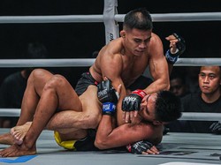 ONE Championship: Eko Roni Ingin Jumpa Dua Petarung Asing