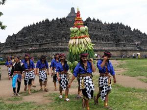 Tradisi Ruwat Rawat Borobudur di Magelang Tradisi Ruwat Rawat Borobudur di Magelang