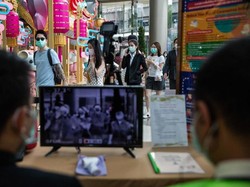 Dianggap Tularkan Virus Corona dari Pakaian, Perawat Ini Diusir dari MRT