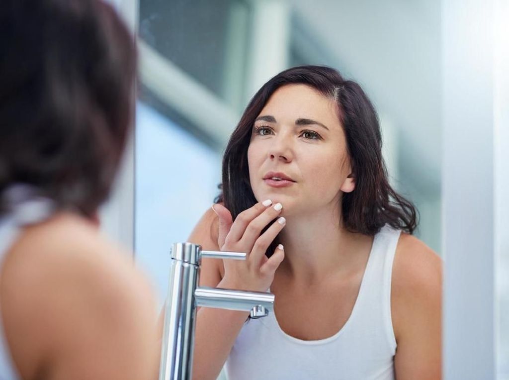 Ini Gejala Penuaan Dini dan Alasan Skincare Anti-aging Paling Dicari Saat Ini Ini Gejala Penuaan Dini dan Alasan Skincare Anti-aging Paling Dicari Saat Ini