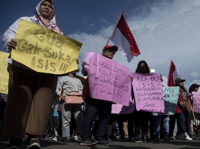 Unjuk Rasa Menolak Pemulangan WNI Eks ISIS