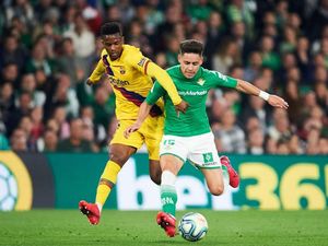 Tekanan Real Betis yang Bikin Barcelona Serasa Hampir Mati di Akhir Laga