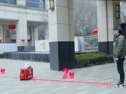 Takut Virus Corona, Begini Cara Restoran di China Kirim Makanan Tanpa Kontak Langsung