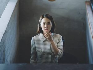 Miniseri Parasite Dikabarkan Full Bahasa Inggris, Kamu Setuju? Miniseri Parasite Dikabarkan Full Bahasa Inggris, Kamu Setuju?