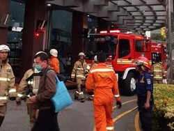 Graha Inti Fauzi Jelaskan soal Percikan Listrik di Lantai 2