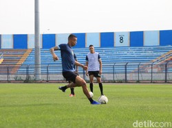 Tatap Piala Gubernur Jatim, Persela Sepekan Asah Taktik