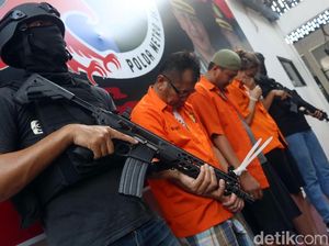 Polisi Sebut Jaringan Artis Nanie Darham Sudah Setahun Edarkan Kokain