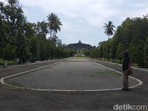 Cegah Keausan, Tangga Candi Borobudur Akan Dilapisi Kayu Jati