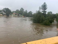 Sekolah Libur dan Bendungan Hampir Penuh, NSW Direndam Banjir