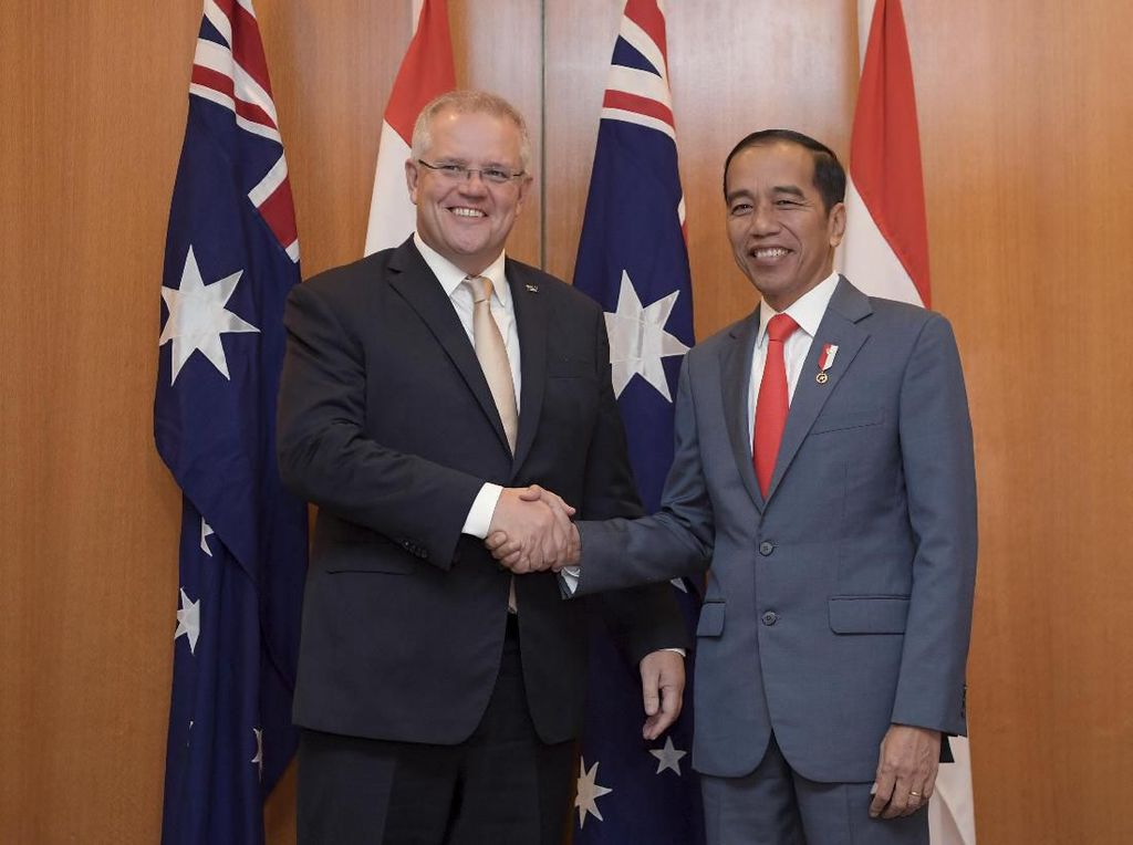 PM Morrison Telepon Jokowi Demi Redam Gaduh Kapal Selam PM Morrison Telepon Jokowi Demi Redam Gaduh Kapal Selam
