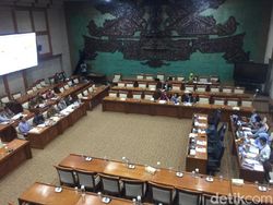 DPR Panggil BEI Bahas Kasus Jiwasraya