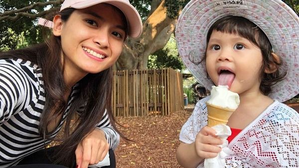 10 Bukti Bridgia Kalina, Anak Cantik Acha Septriasa Doyan Makan