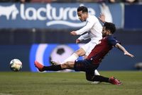 Lewati Cristiano Ronaldo, Benzema Raja Assist di Real Madrid