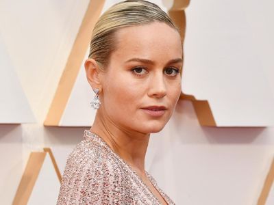 8 Artis yang Nyaris Putus Asa Main Film karena Tak Laku, Akhirnya Terkenal