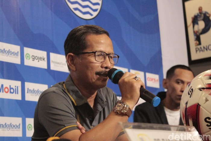 Pelatih Barito Putera Djadjang Nurdjaman