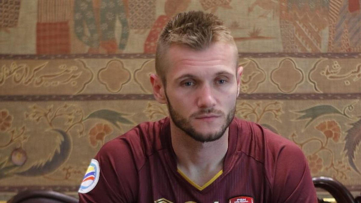 Serif Hasic mencari tahu PSM Makassar via media sosial. (Foto: dok.Ist)