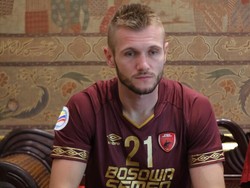 PSM Makassar Perkenalkan Gelandang Penganti Marc Klok