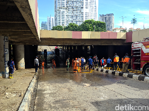 Jurus Basuki Bereskan Banjir Underpass Kemayoran