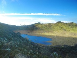 Jangan Ditiru! Pendaki Posting Pura-pura Kencing di Tlogo Kuning Gunung Lawu
