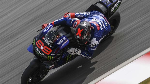 Yamaha Test Team's Spanish rider Jorge Lorenzo takes a corner during the last day of the pre-season MotoGP winter test at the Sepang International Circuit in Sepang on February 9, 2020. (Photo by MOHD RASFAN / AFP)