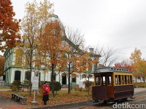 Bangunan-bangunan di Desa Ini Terjebak dalam Waktu Bangunan-bangunan di Desa Ini Terjebak dalam Waktu