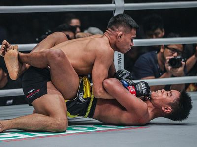 Eko Roni Saputra Berjaya di ONE Championship