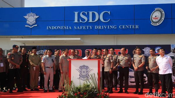 Kapolri Resmikan ISDC di Tangsel