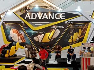 Tubuh Tegang Usai Seharian Kerja, Relakskan Pakai Kursi Pijat Ini