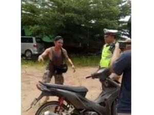 Disetop karena Diduga Mabuk, Pria Ini Halu Motornya Belok Sendiri