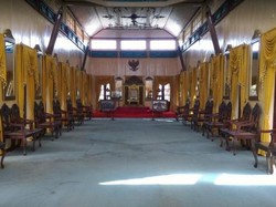 Megah & Mewah! Inilah Ruangan Rapat Sultan Siak