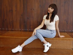 Lucinta Luna Serahkan Sertifikat Operasi Kelamin di Thailand ke PN Jaksel