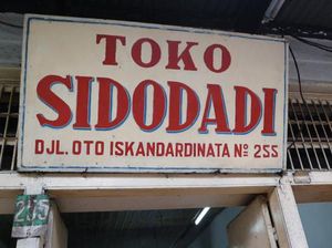 5 Toko Roti Legendaris Ini Masih Eksis, Ada yang Berusia Lebih dari 100 Tahun! 5 Toko Roti Legendaris Ini Masih Eksis, Ada yang Berusia Lebih dari 100 Tahun!