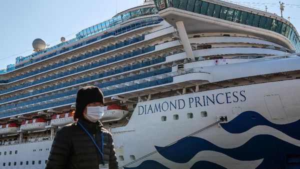 Penumpang Kapal Pesiar di Jepang Masih Dikarantina Terkait Corona