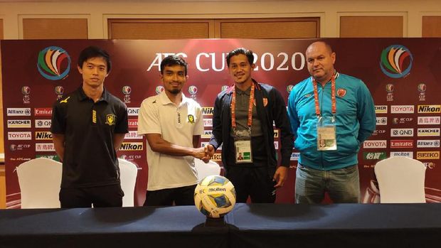 Konferensi pers jelang Tampines Rovers vs PSM Makassar pada laga Grup H Piala AFC 2020, Selasa (11/2).
