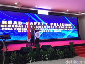 Kapolri: Saya Harap Tak Ada Lagi Dirlantas Dicopot karena Masalah Pelayanan Kapolri: Saya Harap Tak Ada Lagi Dirlantas Dicopot karena Masalah Pelayanan