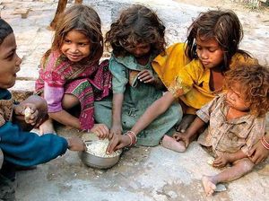 Miris! 5 Kisah Anak-anak Kelaparan dan Kurang Gizi di India Miris! 5 Kisah Anak-anak Kelaparan dan Kurang Gizi di India
