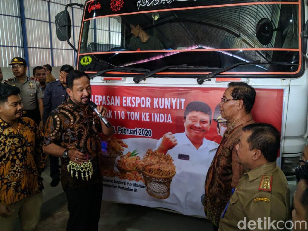 2.220 Ton Kunyit Diekspor ke India Lewat Ponorogo 2.220 Ton Kunyit Diekspor ke India Lewat Ponorogo