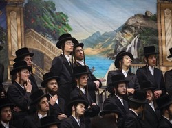 Penumpang Yahudi Dilarang Naik Pesawat, Maskapai Jerman Minta Maaf