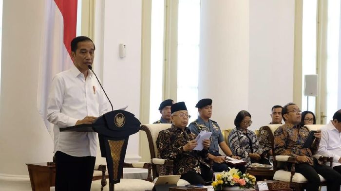 Jokowi Buka Sidang Kabinet tentang Antisipasi Dampak Perekonomian Global