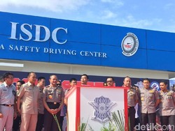 Kapolri Resmikan Indonesia Safety Driving Center di Tangsel