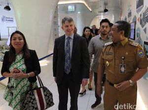Inggris Pilih Bandung untuk Program Kota Masa Depan Inggris Pilih Bandung untuk Program Kota Masa Depan